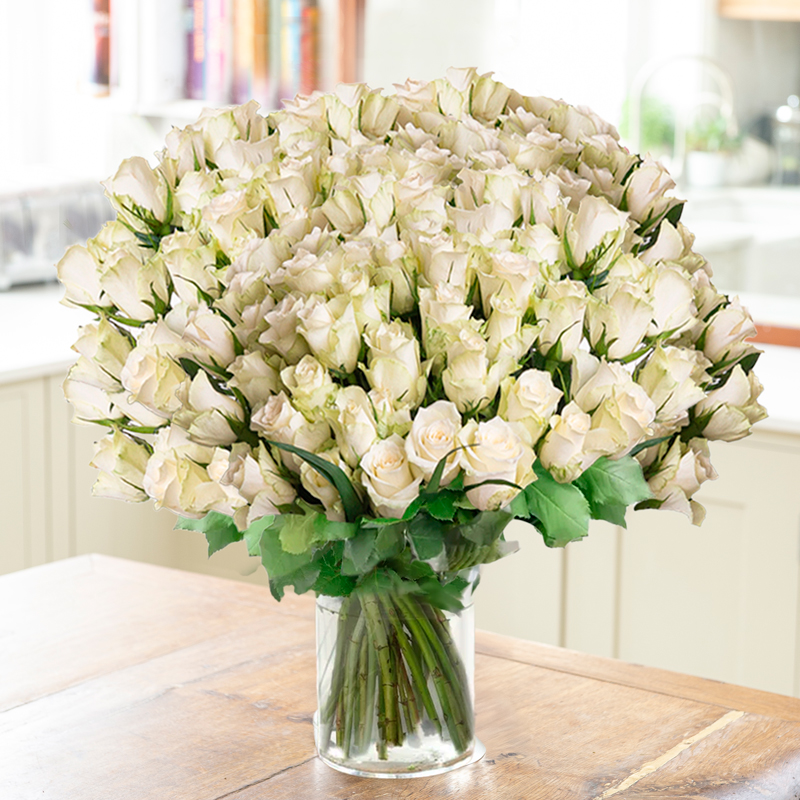 100 White Roses | Roses Bouquet | Fresh White Roses | Hand-Tied Flowers | Next Day Flower Delivery UK | Blossoming Gifts
