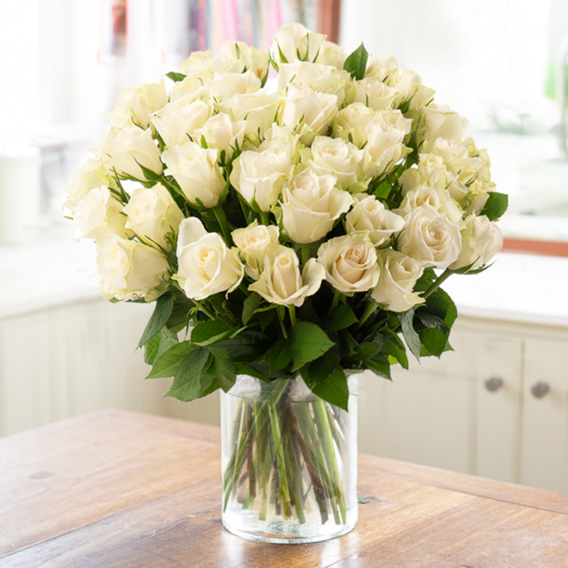 50 White Roses Delivered - Bouquet Roses - Next Day Flower Delivery UK - Blossoming Gifts