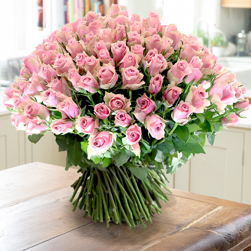 200 Pink Roses | Deluxe Red Rose Bouquet | Hand-Tied by Luxury Florist | Next Day Flower Delivery UK - Blossoming Gifts