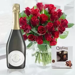 24 Luxury Red Roses with Prosecco and 65g Chocolates        