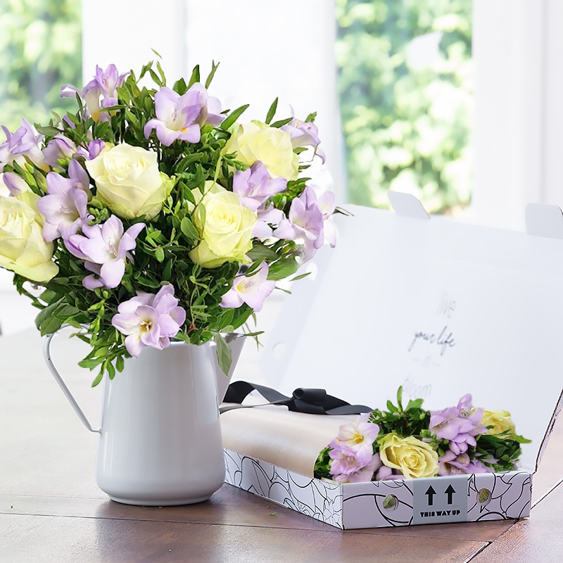 Letterbox Rose & Freesia Bouquet | White Roses & Lilac Freesia | Letterbox Flowers | Next Day Flower Delivery UK | Blossoming Gifts